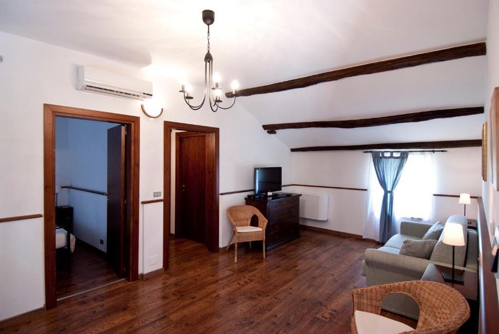 Agriturismo Villa Irelli Castellalto Номер фото